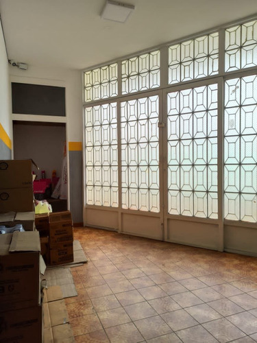 Venta Edificio, Terreno, Local Comercial, Fondo De Comercio. Oportunidad De Inversión En Catia. R.o