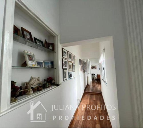 Casa De 4 Ambientes En Quilmes Oeste