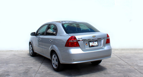 Imagen 7 de 12 de Chevrolet Aveo 1.6 Lt L4 At 2015