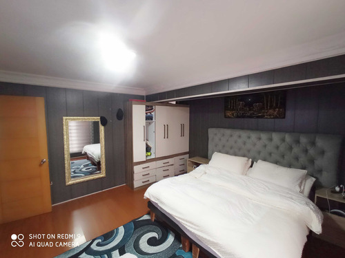 Casa En Venta, 5 Estacionamientos, El Parrón. (93659)