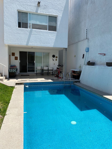 El Clima Perfecto Se Vive En Cuernavaca Junto Al Rio.