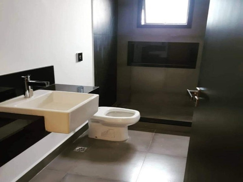 Maravilhoso Sobrado Com 3 Dormitórios À Venda, 270 M² Por R$ 1.200.000 - Condomínio Cyrela Landscape - Votorantim/são Paulo, Excelente Localização. - So0143 - 67640222