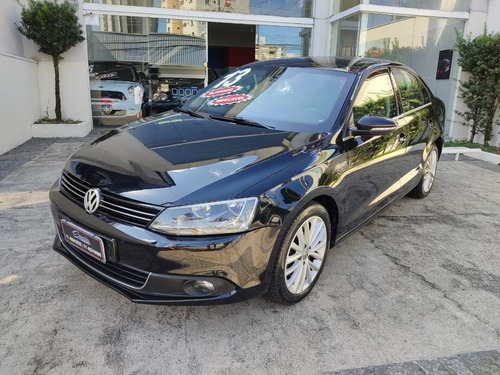 Volkswagen Jetta 2.0 TSI HIGHLINE 200CV GASOLINA 4P TIPTRONIC