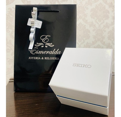 Reloj Seiko Clásico Sur417p1 Hombre Malla Plateado Bisel Plateado Fondo Blanco