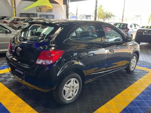 Chevrolet Onix 1.0mt Joye