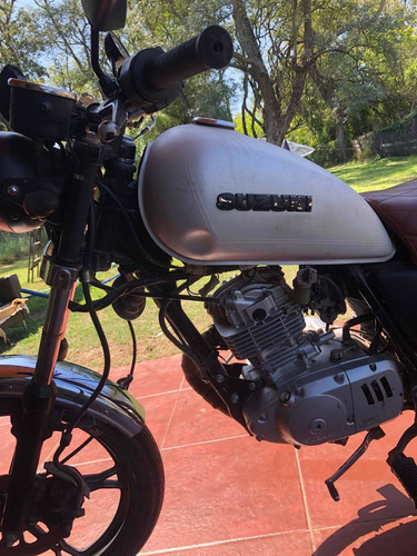 Imagen 6 de 15 de Suzuki 125 H