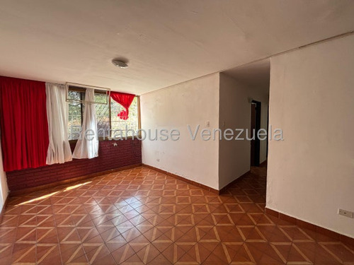Milagros Inmuebles Apartamento Venta Cabudare Lara Av Intercomunal Barquisimeto Acarigua El Palmar Economica Residencial Economico Código Inmobiliaria Rent-a-house 25-18227