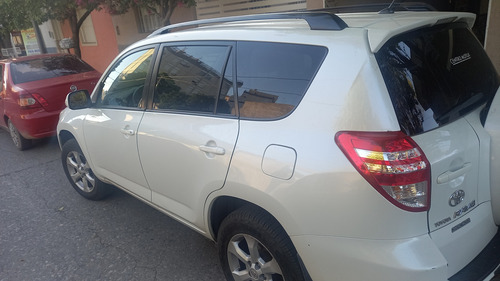 Toyota RAV4 2.4 4x2 At