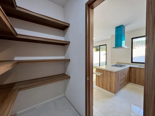 Casa En Venta En Lomas Del Dorado | En Oferta