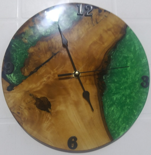 Resina Epóxica Y Madera Reloj De Pared Cuarzo Arte Natural