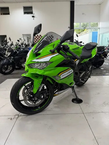 Kawasaki Ninja Zx-4r | MercadoLivre