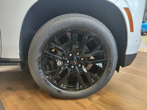 Chevrolet Suburban 6.2 High Country 4X4 At