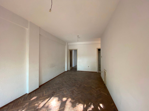 Venta Apto Centro Sur 2 Dorm Gje Julio Herrera Y San Jose