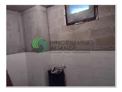 Apartamento En Venta En Albania. Cod V61315