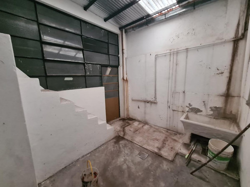 Imagen 10 de 10 de Local Comercial 130 M² C/ 2 Baños, Cocina Y Patio - San Justo