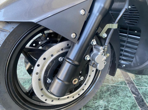 Imagen 5 de 6 de Benelli Silverblade 250