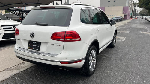 Volkswagen Touareg 3.0 V6 Tdi At