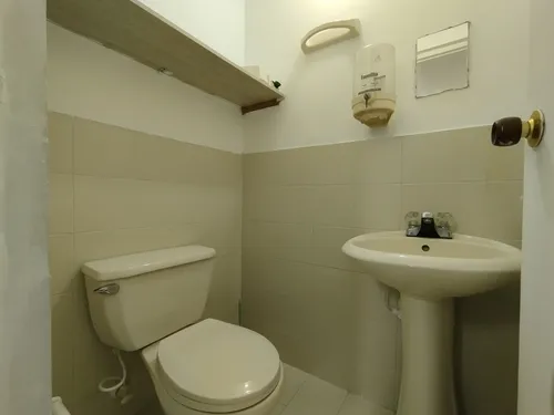 Arriendo Local En Floresta