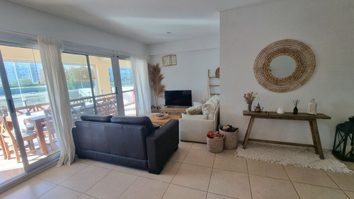 Departamento En Venta O Alquiler Temporal Con Muebles 3 Ambientes Con Vista Al Agua, Portezuelo