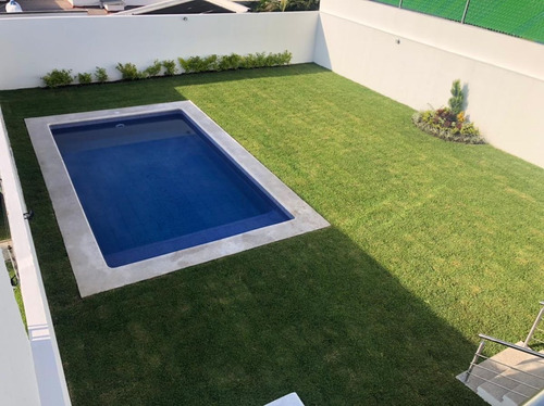 Imagen 7 de 20 de Hermosa Residencia Estilo Minimalista