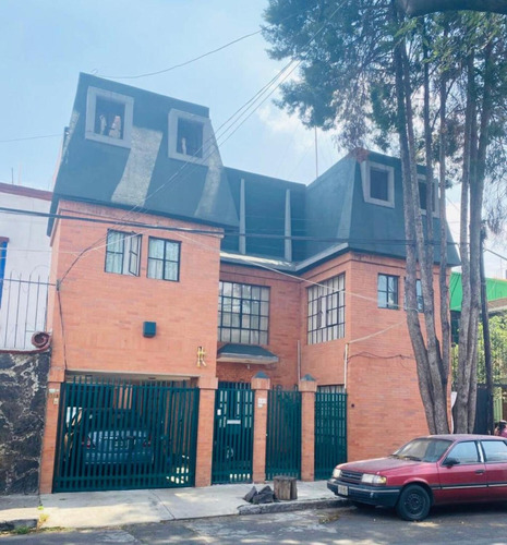 Casa En Venta Tulipan # 138, Casa B, Col. Ciudad Jardin, Alc. Coyoacan, Cp. 04370  Mlrc66