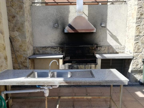 Blanco Encalada / Ejercito Libertador, 2 Dormitorios, 1 Baño