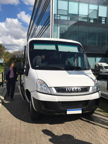 Alquiler De Combis, Minibuses Y Micros