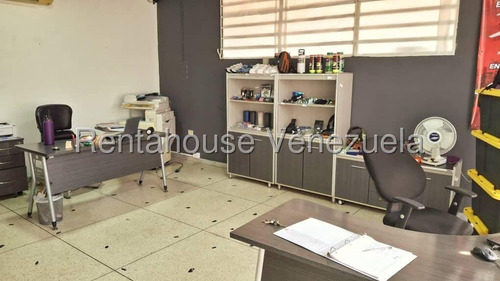 Dennymar, Alquila Casa Con Fines Comerciales, Ubicada Al Este De La Ciudad, Donde Podras Ambientar Y Adecuar A Tu Requerimiento 300mts2 Para Tu Empresa O Negocio, Contactame B5aa5a4