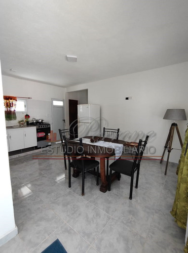 Departamento Tipo Casa En Planta Baja A Pocas Cuadras De La Lucila Del Mar