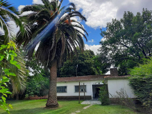 Excelente Casa Quinta En El Barrio Cerrado Santa Amelia