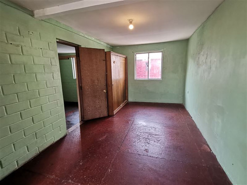 Casa En Venta De 3 Dorm. En Puente Alto