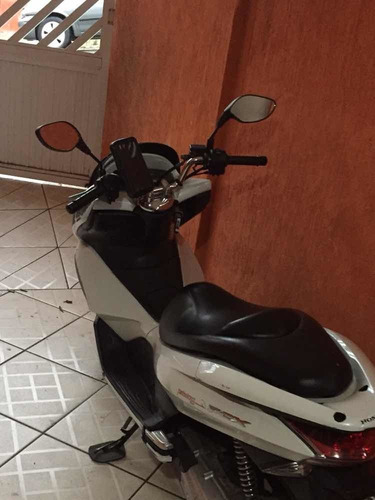 Imagem 4 de 5 de Honda Pcx