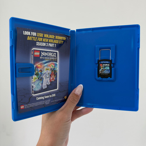 Lego Ninjago Nindroids Ps Vita Semi Novo Mídia Física (Recondicionado)