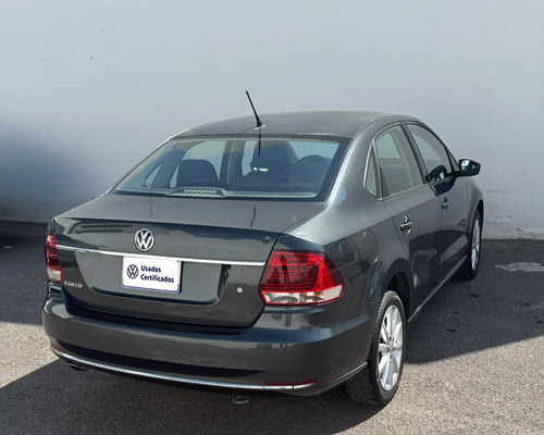 Volkswagen Vento 1.6 Highline Mt