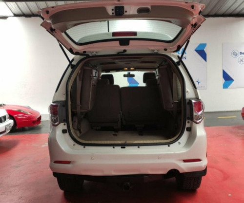 Toyota Fortuner 2.7