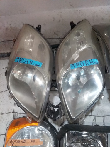 Faros Para Toyota Yaris Tronpa De Cochino 