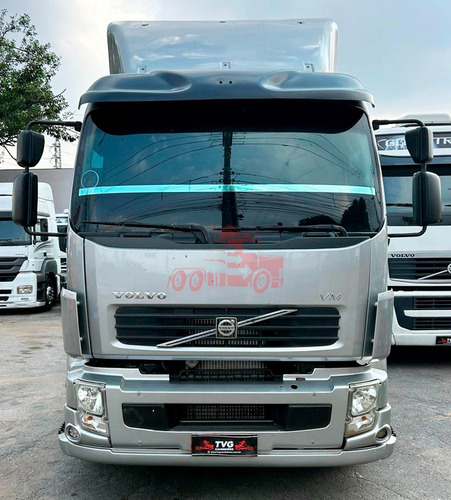 Volvo Vm 310 4x2 2011 - Tvg Caminhões