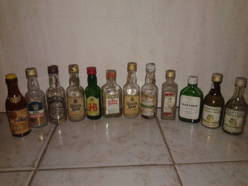 Colección Mini Botellitas Vacías En Pack