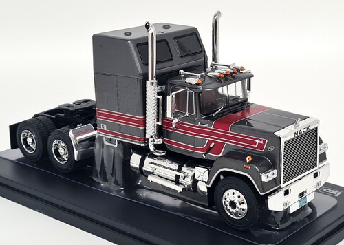 Camion Mack Superliner Magnum 1985 A Escala 1:43 Ixo Models Gris Oscuro