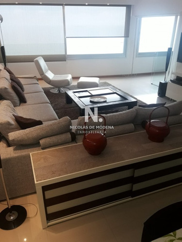 Espectacular Departamento Frente Al Mar En Torre Moderna, Punta Del Este- Ref: 3790