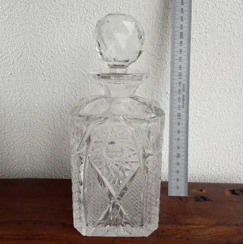 Licorera De Cristal Tallado (Usado)