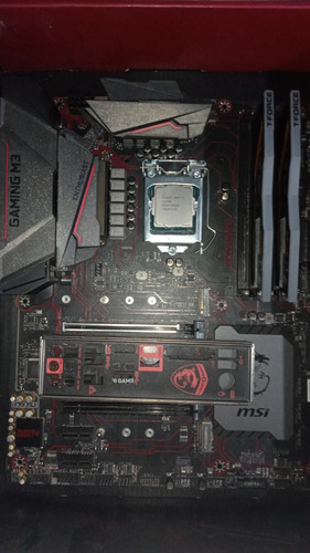 Z270 Gaming M3 I7 7700 16gb T-force 2666mghz