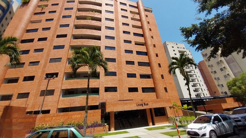 En Venta Amplio Apartamento En Residencias Churun Meru En La Trigaleña Alta Db 200mtrs