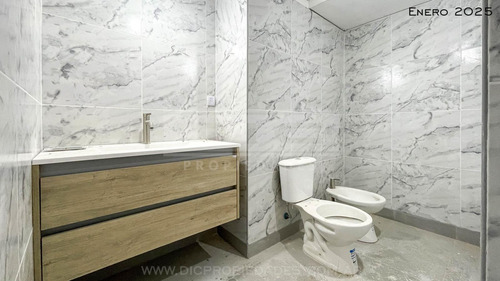Triplex 3 Dormitorios A Estrenar Venta - Munro