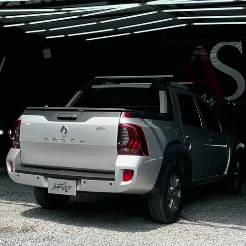 Renault Duster Oroch 2022 2.0
