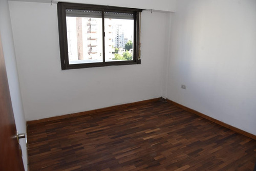 Imagen 8 de 11 de Departamento - La Plata