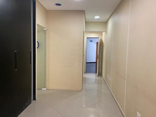 Imagem 10 de 12 de Excelente Sala Comercial No Centro - Sa0073