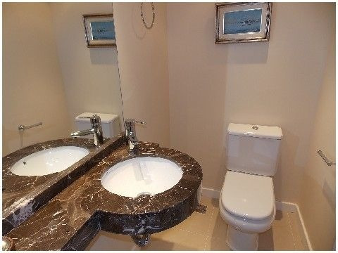 Venta De Apartamento 2 Dormitorios En Playa Mansa