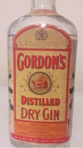 Botella Gordon's London Dry Gin, Circa 1985. Para Colección (Usado)