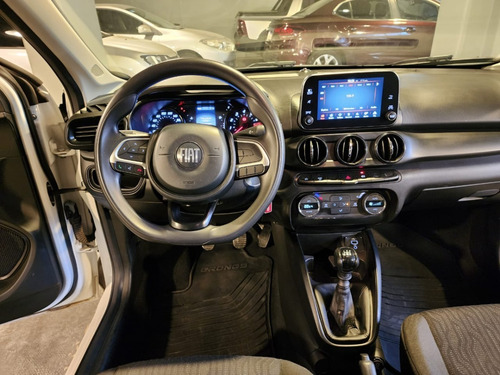 Imagen 13 de 16 de Fiat Cronos